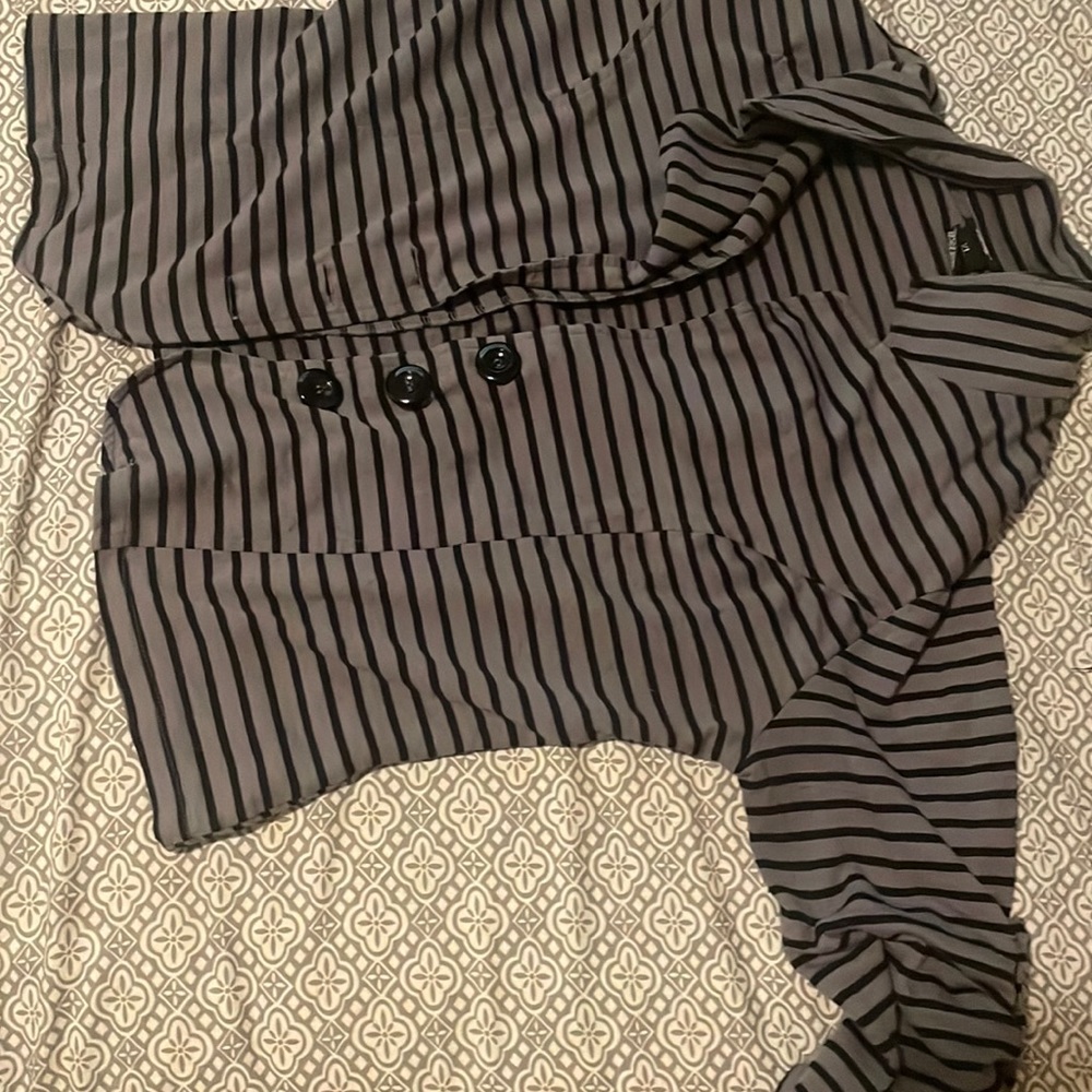 Striped thin cover jacket